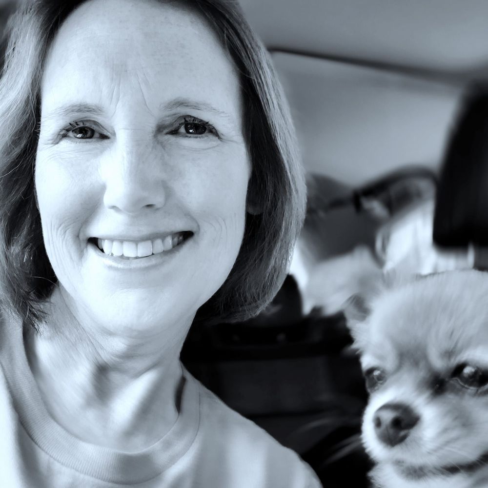 Meet your Posher, DeeDee